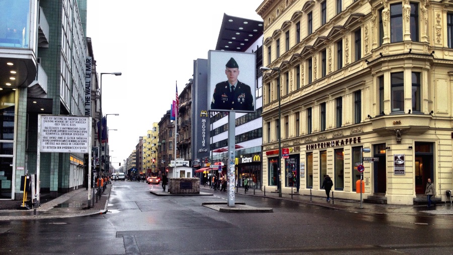 Checkpoint Charlie used to mean something back in the Cold War. Ten days after closing the border on August 13, 1961, tourists from abroad, diplomats and the military personnel of the Western Allies were only allowed to enter East Berlin via the crossing point on Friedrichstrasse. And this is why it became so important. If you wanted to cross the Wall to East Berlin, this was the only place to do it.