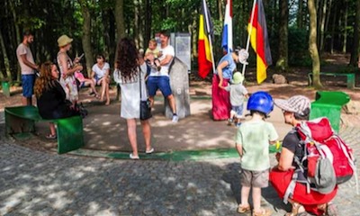 My first time visiting a three country border was when I visited Aachen, the westernmost city in Germany. It took me a few hours on a train to get there but I didn’t care, I wanted to go there to see the city and to see where Germany, Netherlands and Belgium meet, just to be able to run from one country to the other.