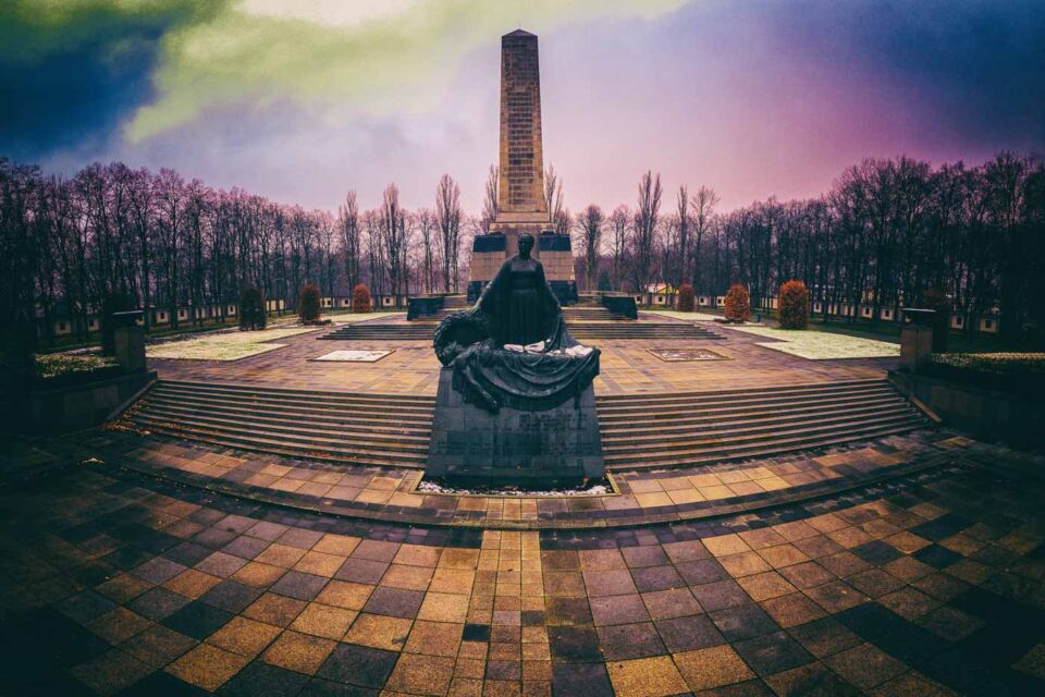 Soviet War Memorial on Schönholzer Heide
