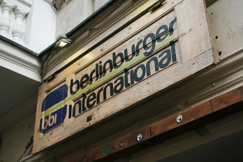 If you are looking for the best burger in Berlin, you will find it at BBI – Berlin Burger International. We did the research and every burger we tasted pointed to this tiny burger joint on Pannierstraße. If you don’t believe us, just look at the pictures below, take the bus and go there. Try it and i bet you are going to have one of the best burger experiences of your life. This is not a joke.