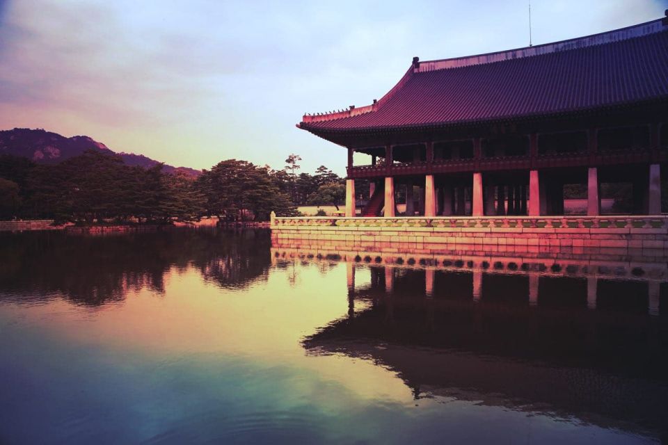 Gyeongbokgung - Gyeonghoe-ru Pavilion