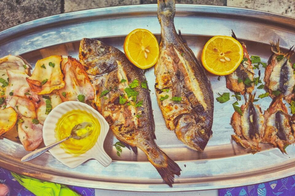 Seariani Fish and More: Amazing Seafood in Syros