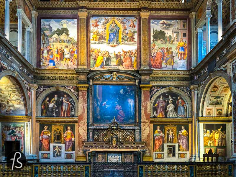 During a trip to Milan in the fall of 2019, we were looking for the Archaeological Museum of Milan when we discovered one of Milan’s best-kept secrets. From the outside, there is no way to know how gorgeous the San Maurizio al Monastero Maggiore is from inside, with walls covered in fantastic sixteenth-century frescos.