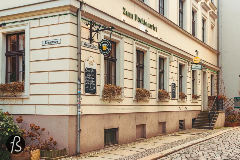 The street's name comes from a tradition in medieval Berlin to have the egg sellers placed there. Twice a week, on Wednesdays and Saturdays, farmers from Berlin and around town used to bring their produce to the street and sell it there.
