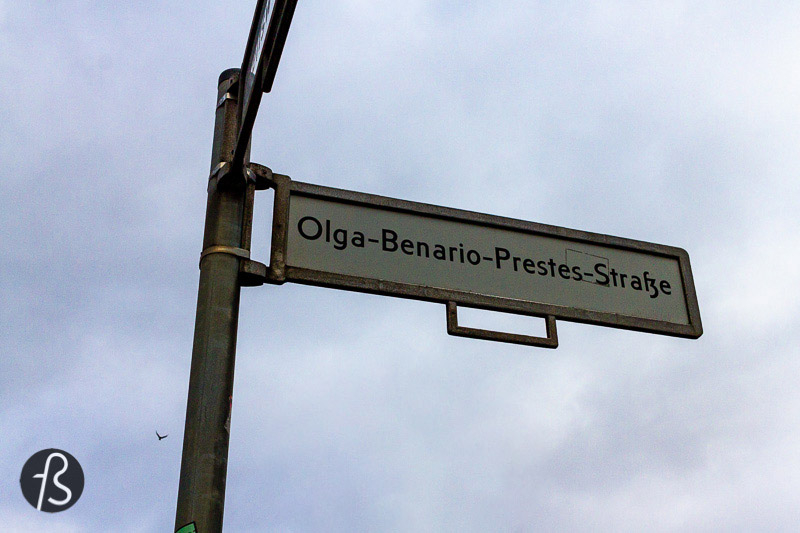 Olga-Benario-Prestes-Straße is located across the street from Ernst-Thälmann-Denkmal. Until 1974, it used to be called Neukuhrer Straße, after a fishing village in East Prussian, where is Kaliningrad now. In September 1974, the street was named after Olga Benário.
